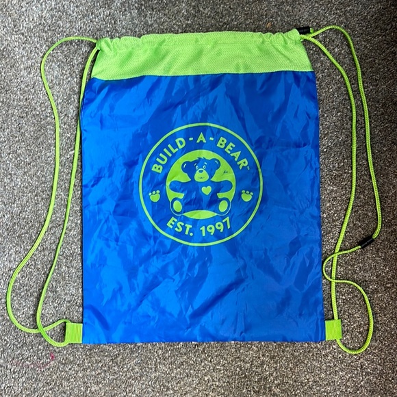 Build-A-Bear Stuffed Animal Carrier Drawstring Backpack - Picture 1 of 4